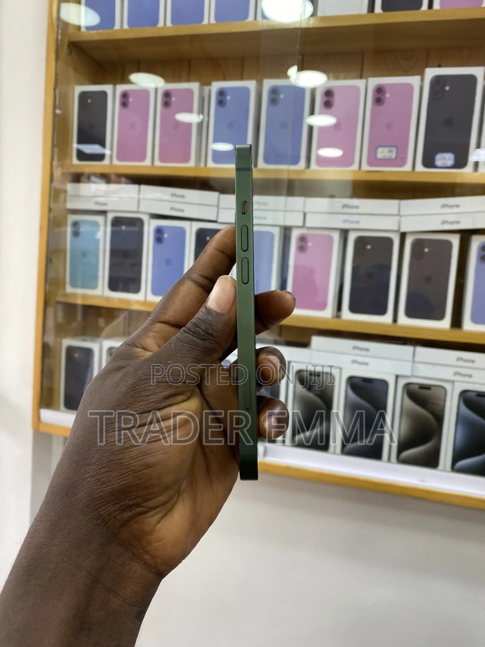 Apple iPhone 13 128 GB Green