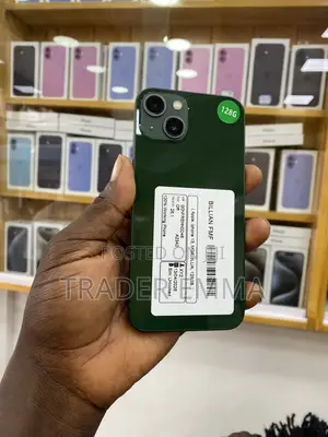 Apple iPhone 13 128 GB Green