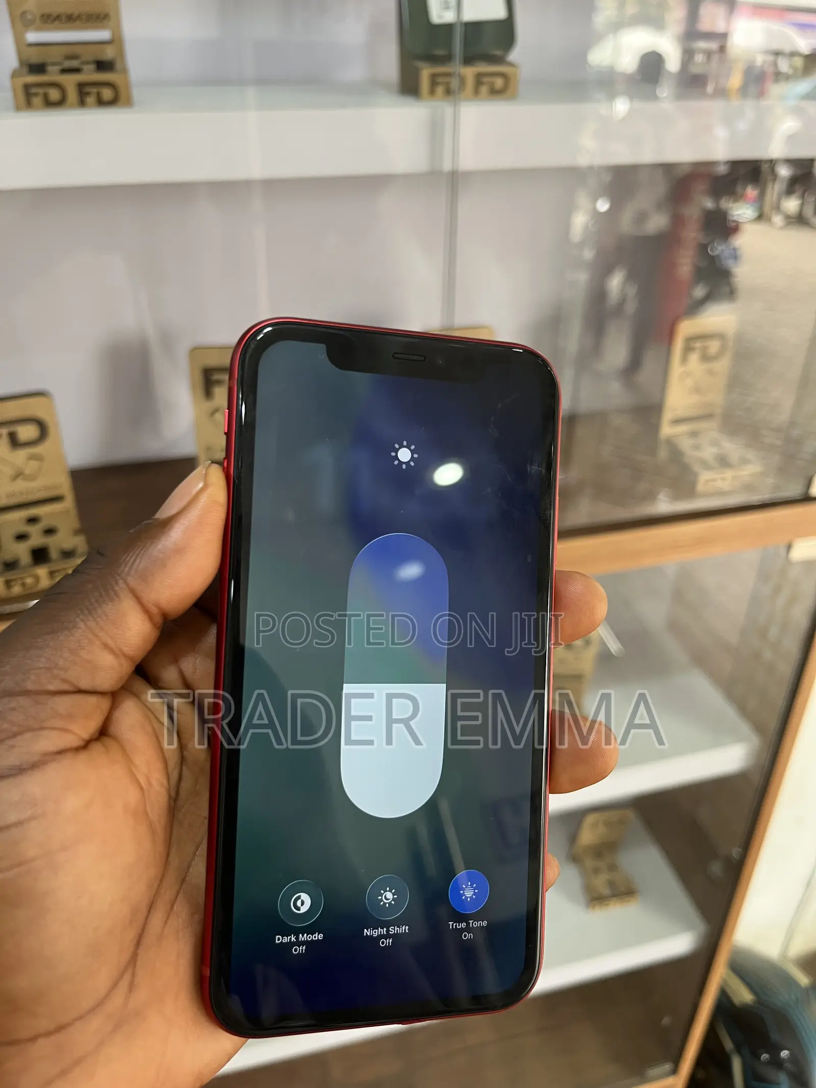 Apple iPhone 11 64 GB Red