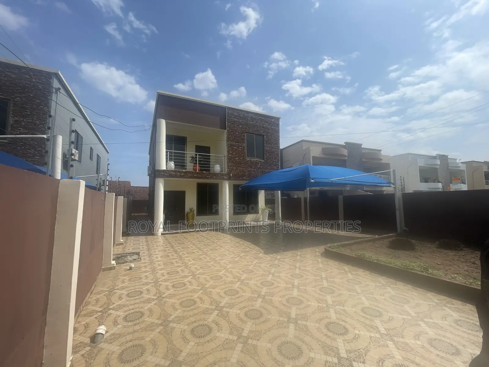 4bdrm House in East Legon for rent