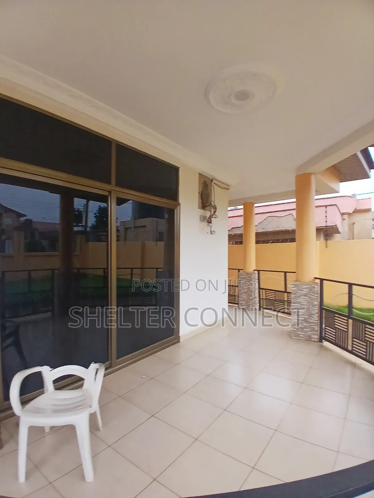 5bdrm Duplex in Agbogba, Cemetery Area for rent