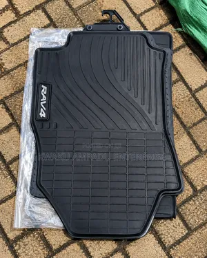 Toyota Rav4 Floor Mat