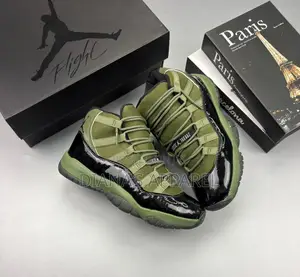 Nike Air Jordan 11 Retro