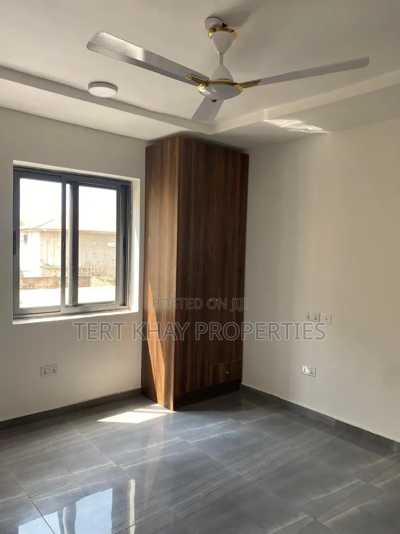 4bdrm House in Achimota, Mile 7 for sale