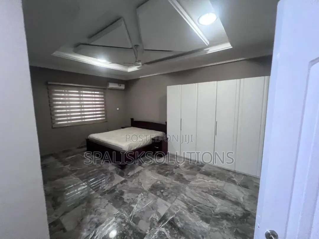 Furnished 8bdrm House in Kasoa for sale