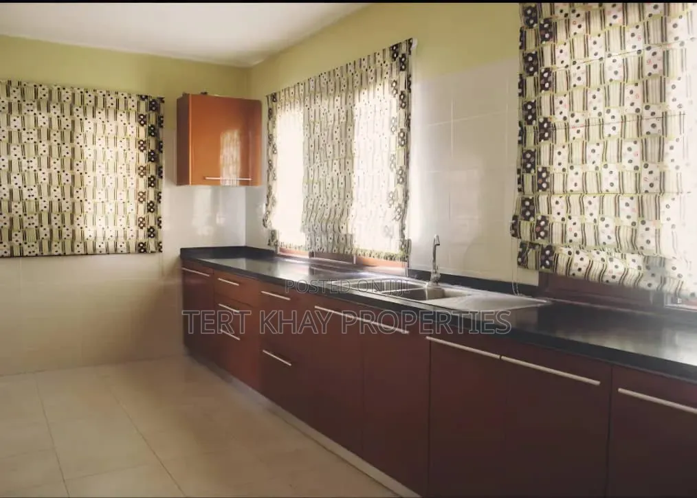 Furnished 3bdrm House in Beach, Ga South Municipal for sale