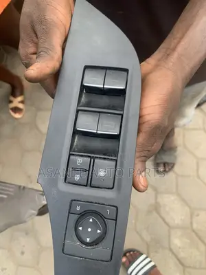 Toyota RAV4 Door Switch