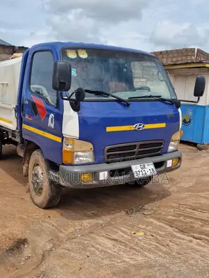 Strong Hyundai Mighty2