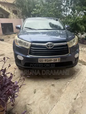 Toyota Highlander LE 4dr SUV (2.7L 4cyl 6A) 2015 Blue