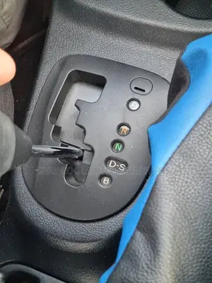 Vitz Automatic Gear Lever