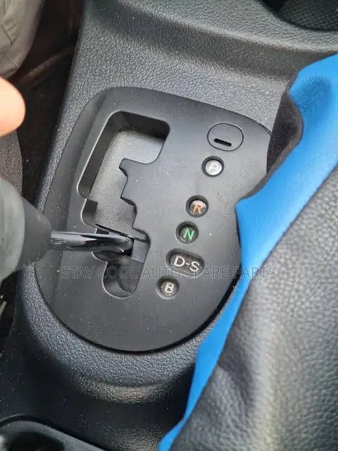 Vitz Automatic Gear Lever