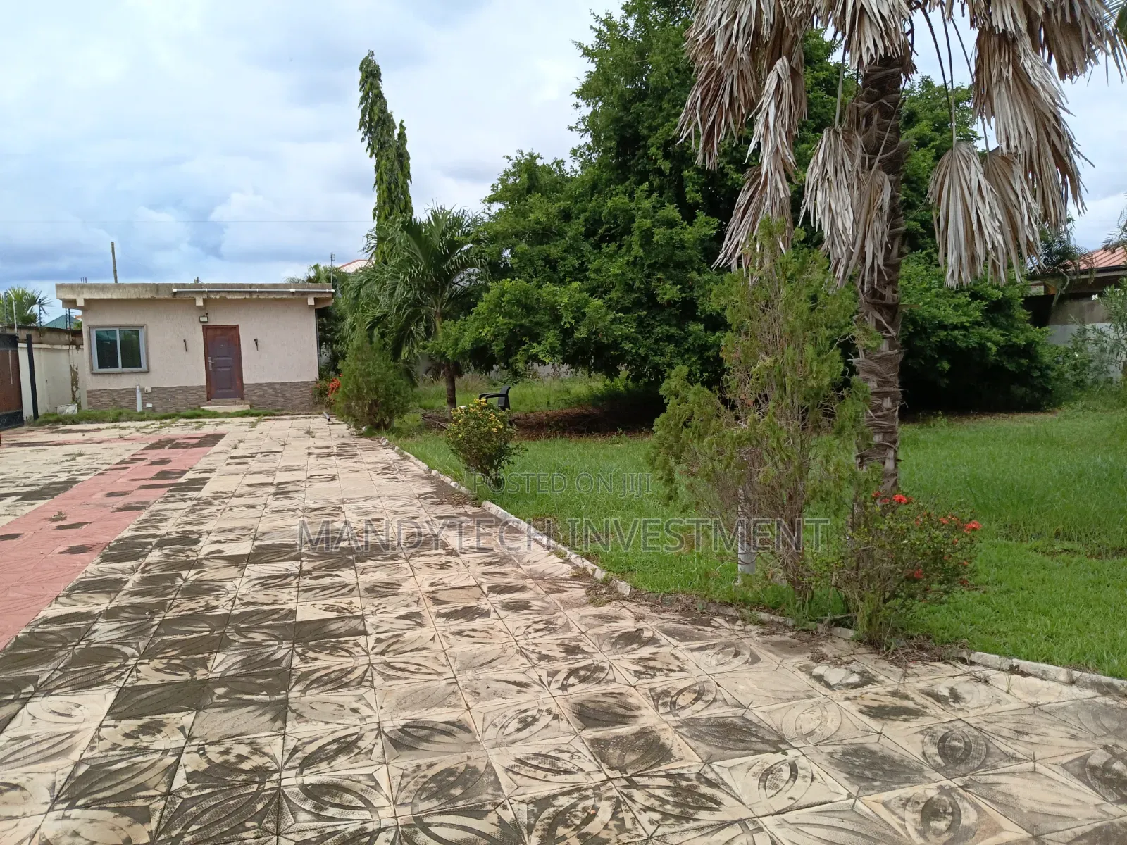 4bdrm House in Community 25 for sale