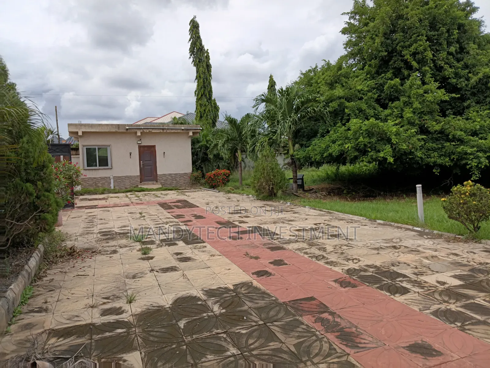 4bdrm House in Community 25 for sale