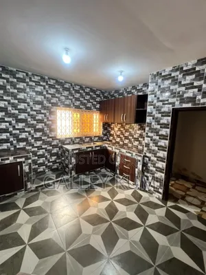 2bdrm Apartment in Expert Apartments, Ashomang Estate for rent