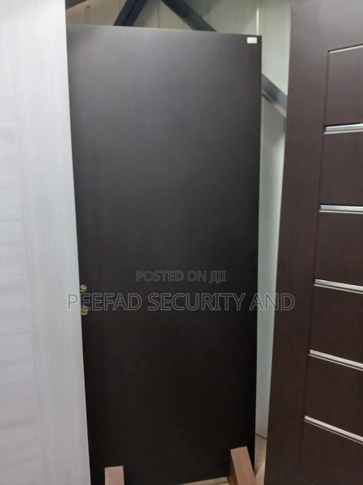 Peefad Interior Doors