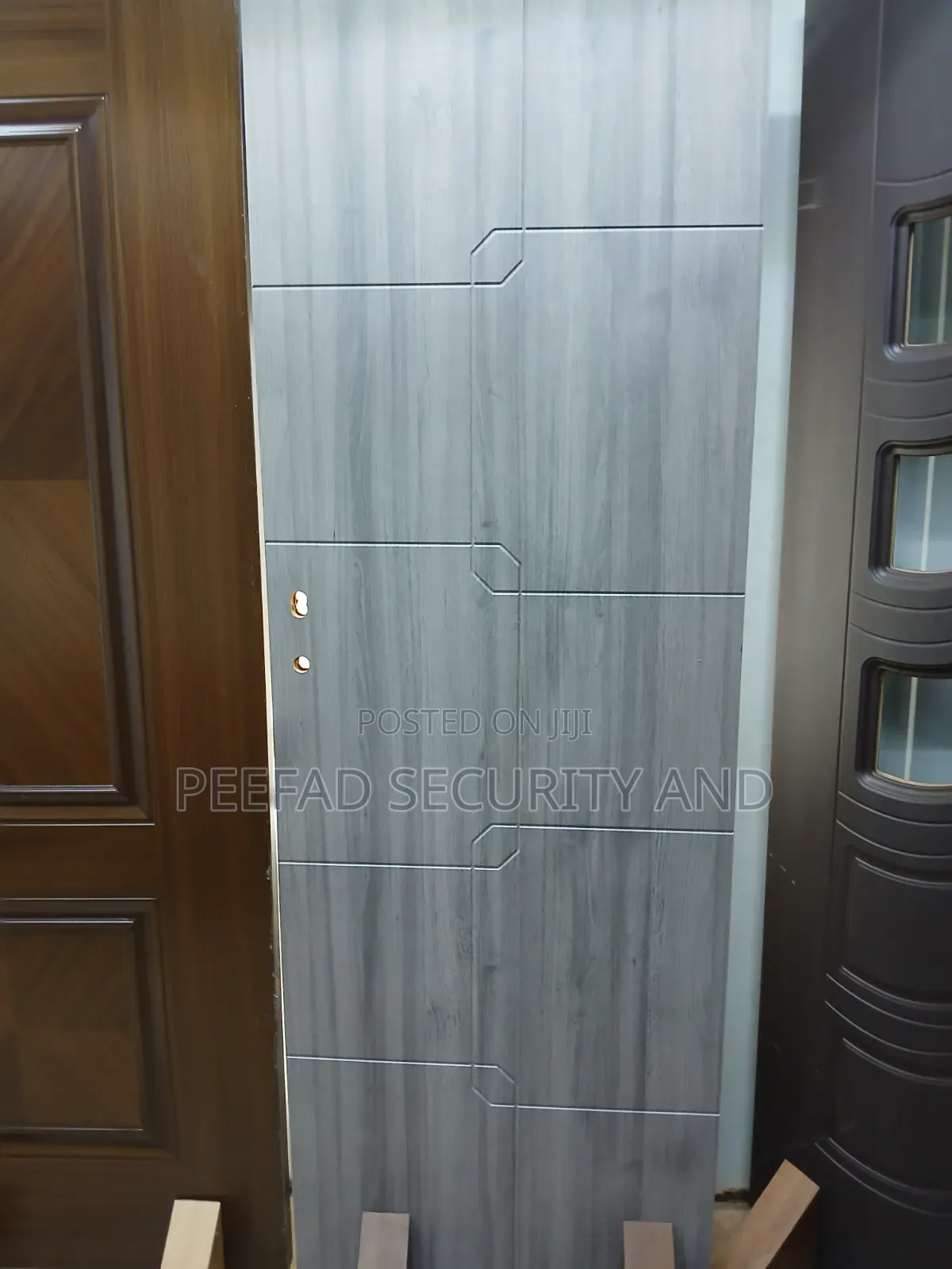 Peefad Interior Doors