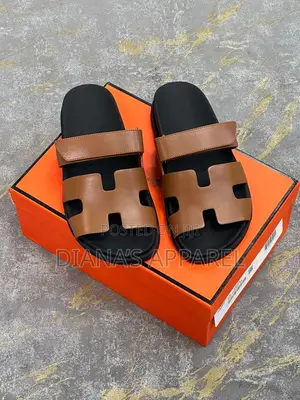 Hermès Chypre Sandals in Noir