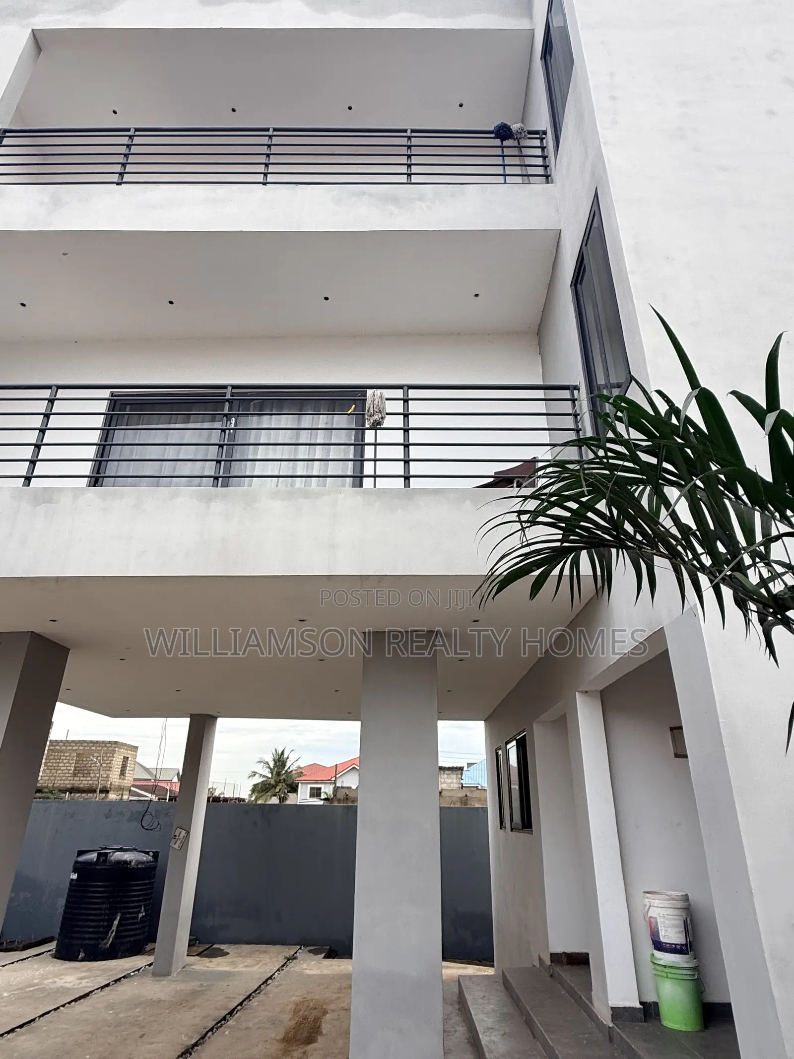 1bdrm Apartment in Community 18 Area, Spintex for rent