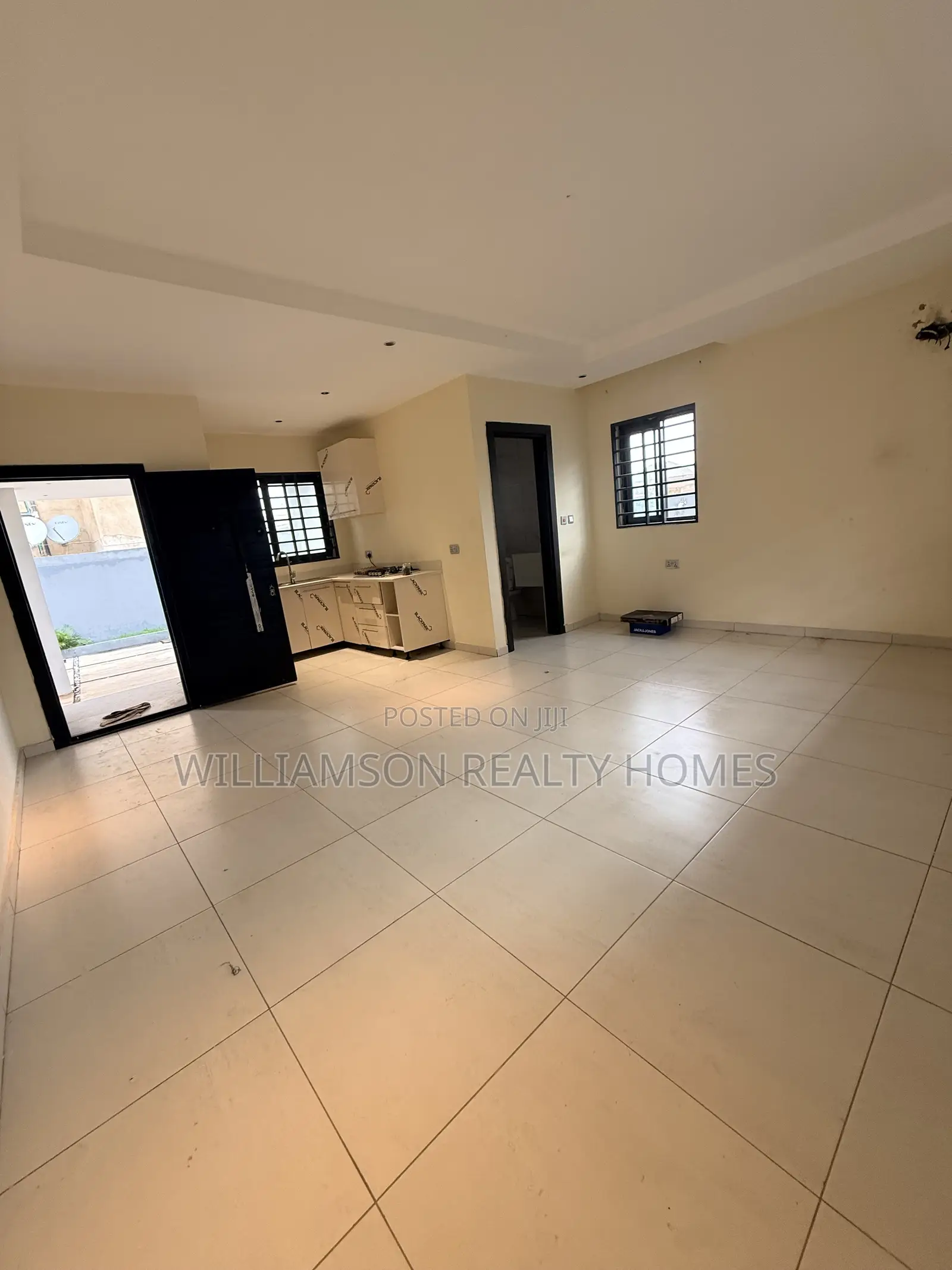 1bdrm Apartment in Community 18 Area, Spintex for rent