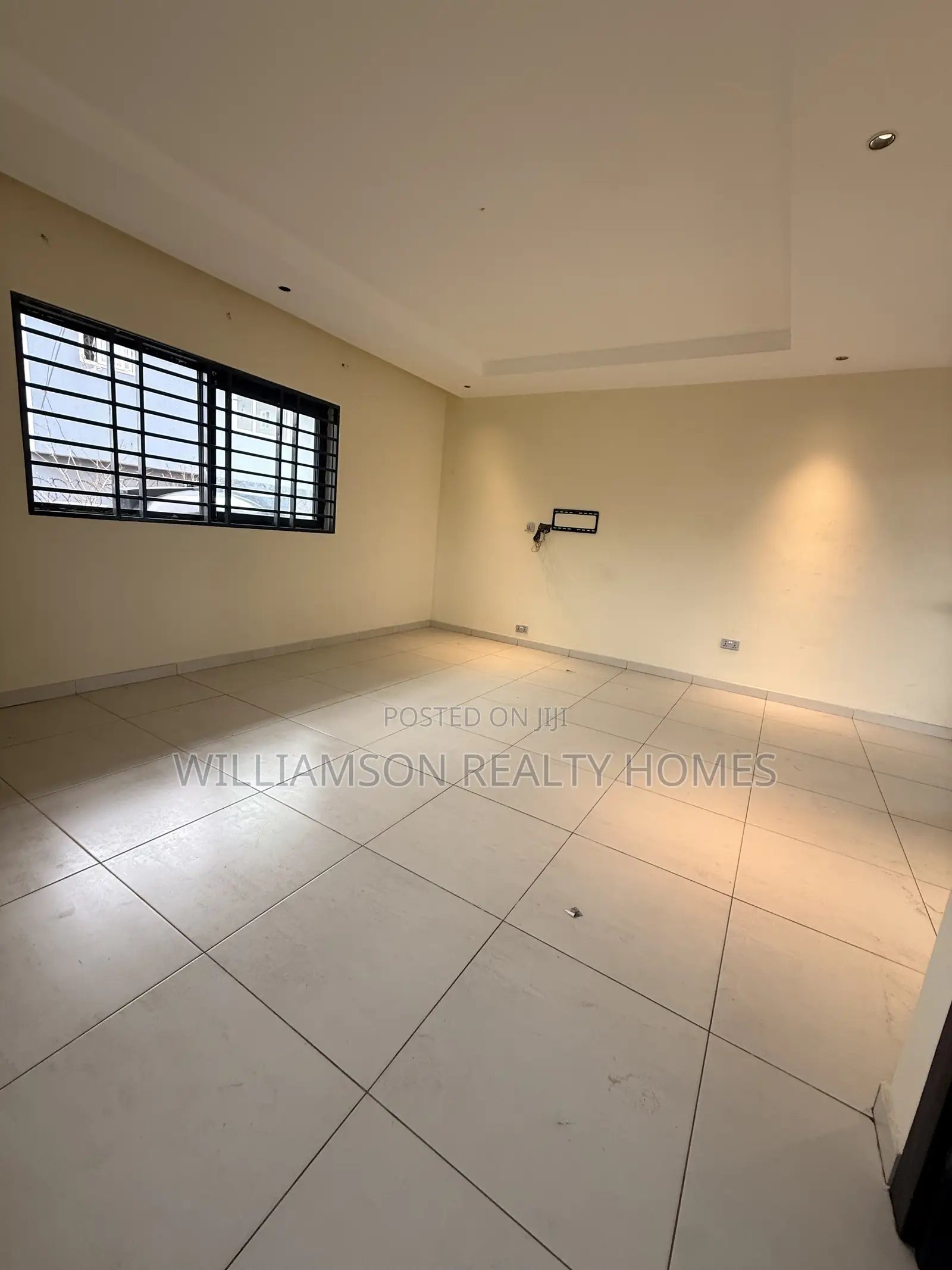 1bdrm Apartment in Community 18 Area, Spintex for rent