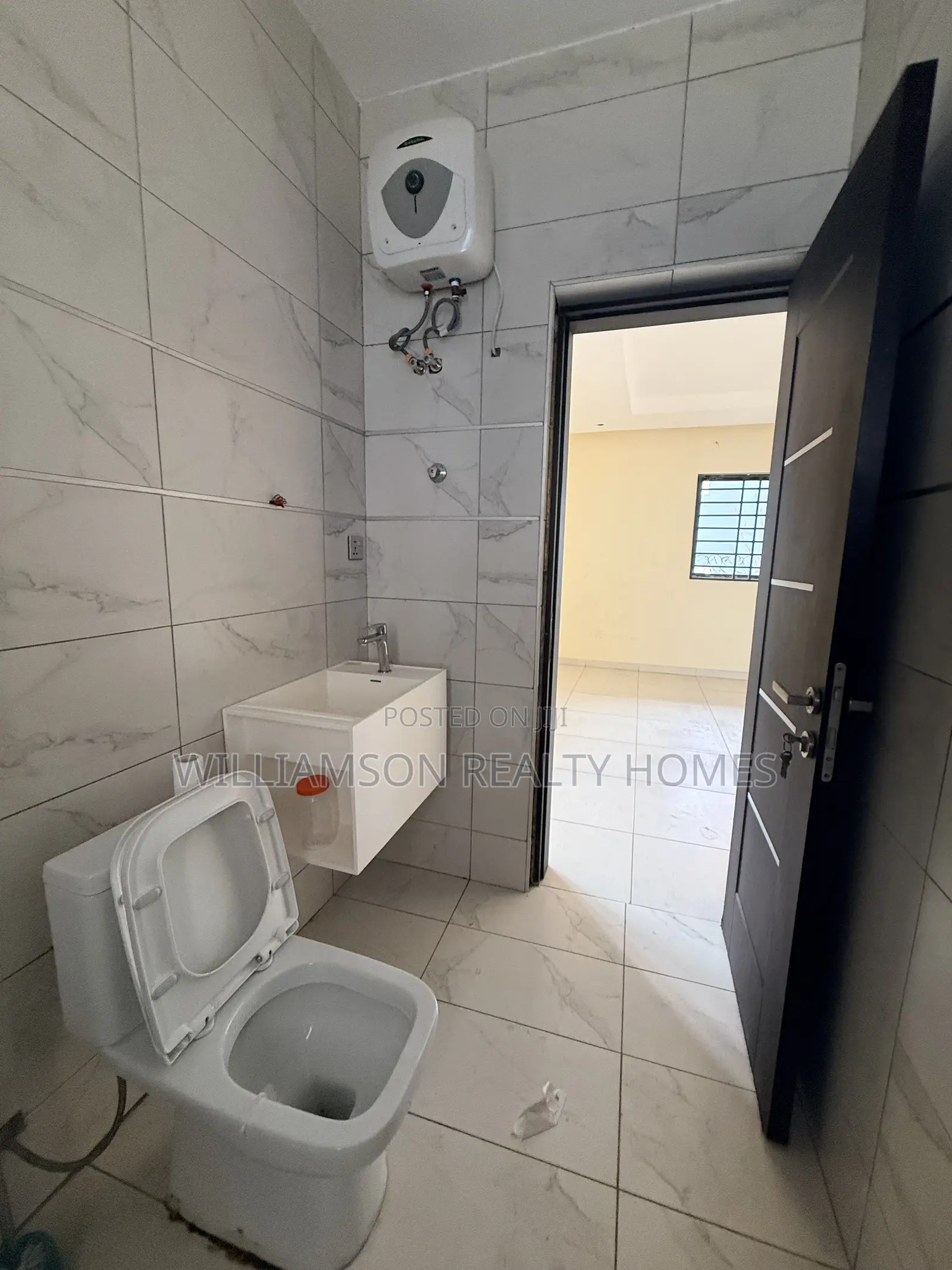 1bdrm Apartment in Community 18 Area, Spintex for rent