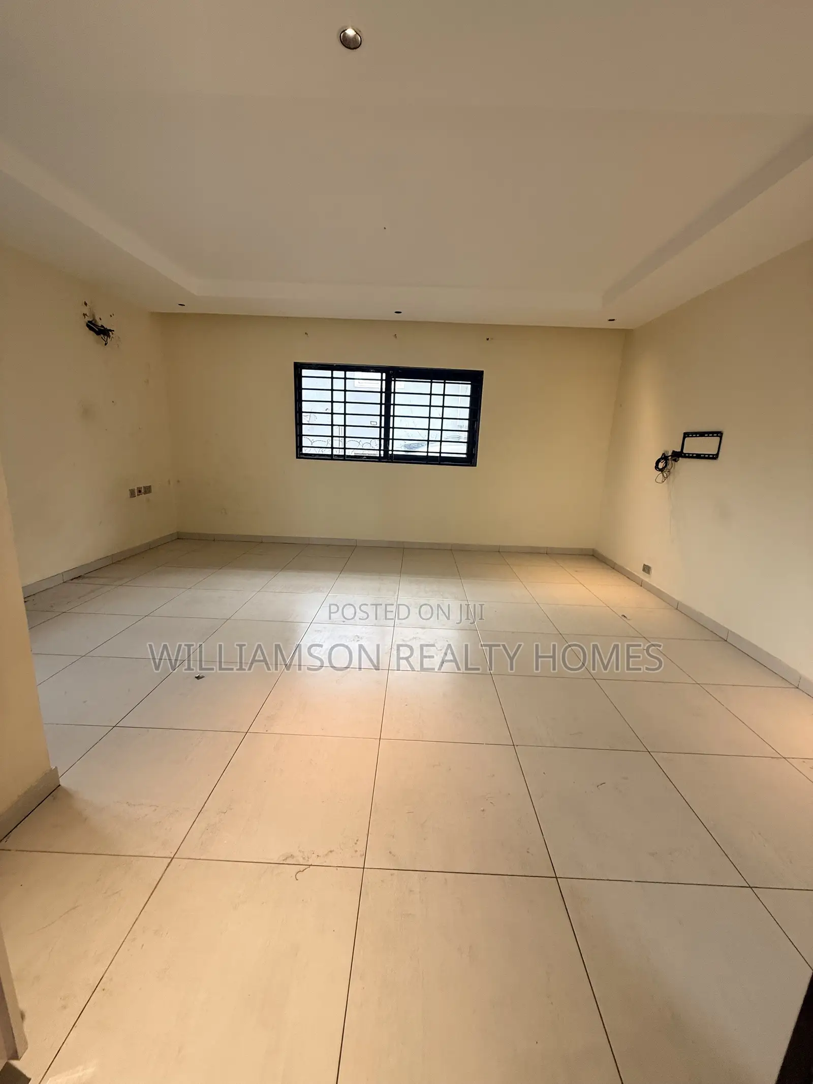 1bdrm Apartment in Community 18 Area, Spintex for rent