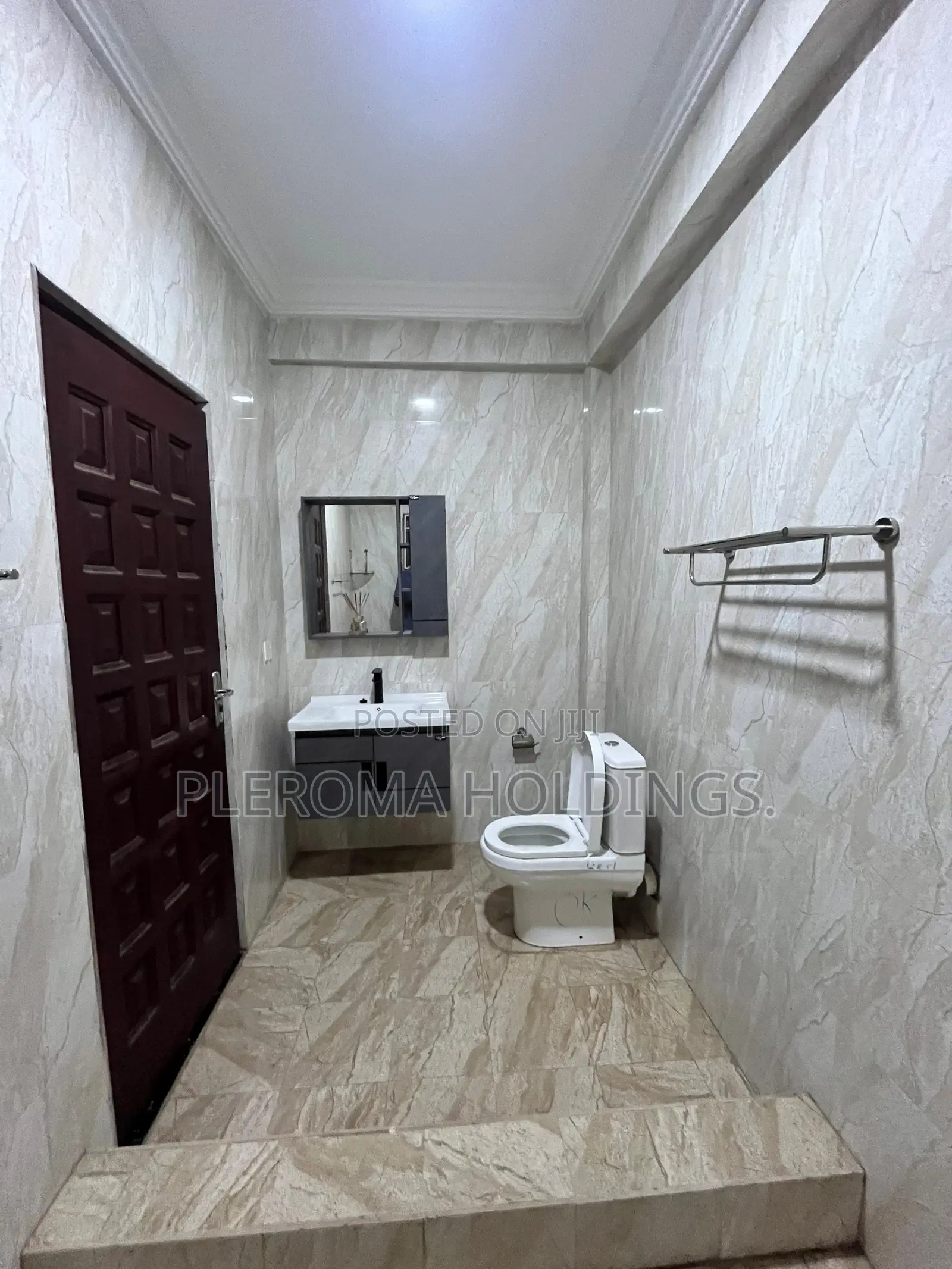 2bdrm Apartment in Adjiriganor for rent