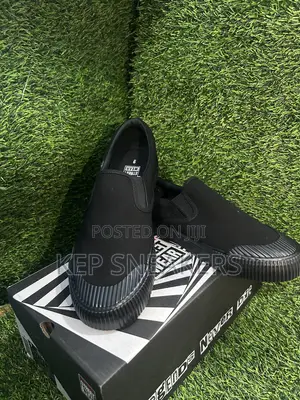 Vision Street Wear Black Slip-On