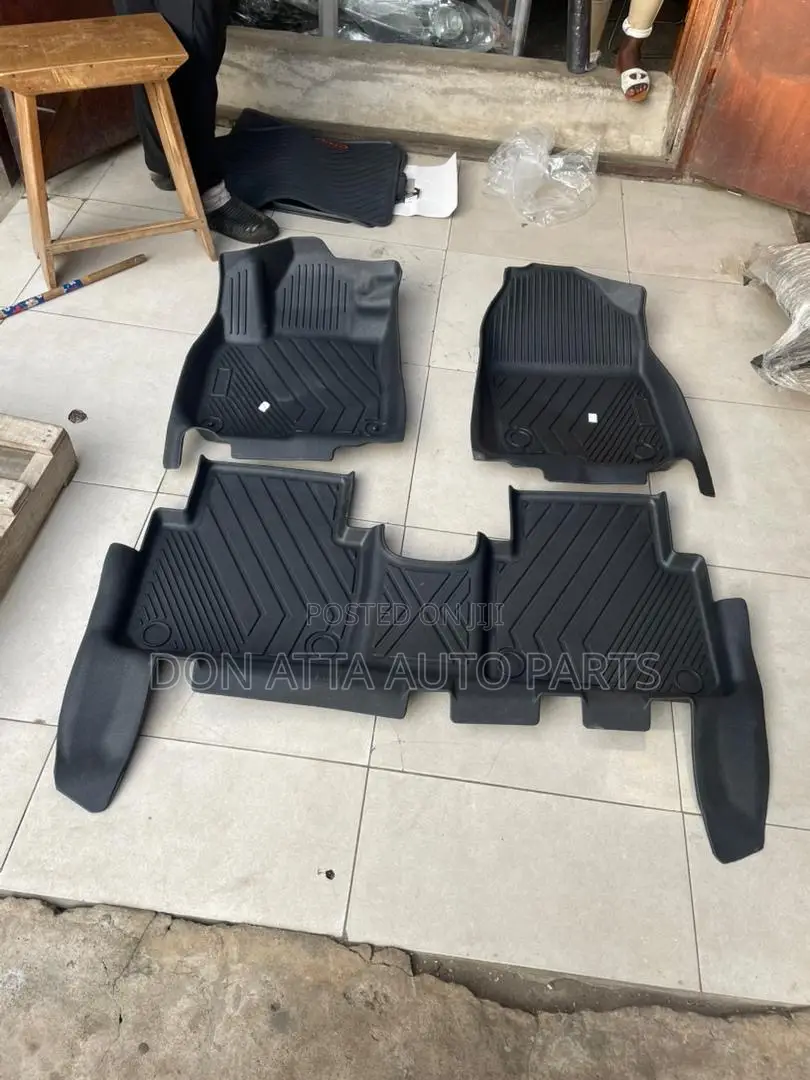 Land Cruiser 2018 Universal Carpet