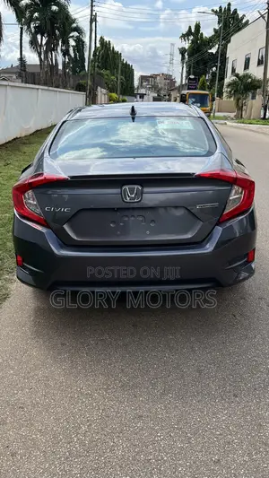 Honda Civic Touring 4dr Sedan (1.5L 4cyl) 2017 Gray