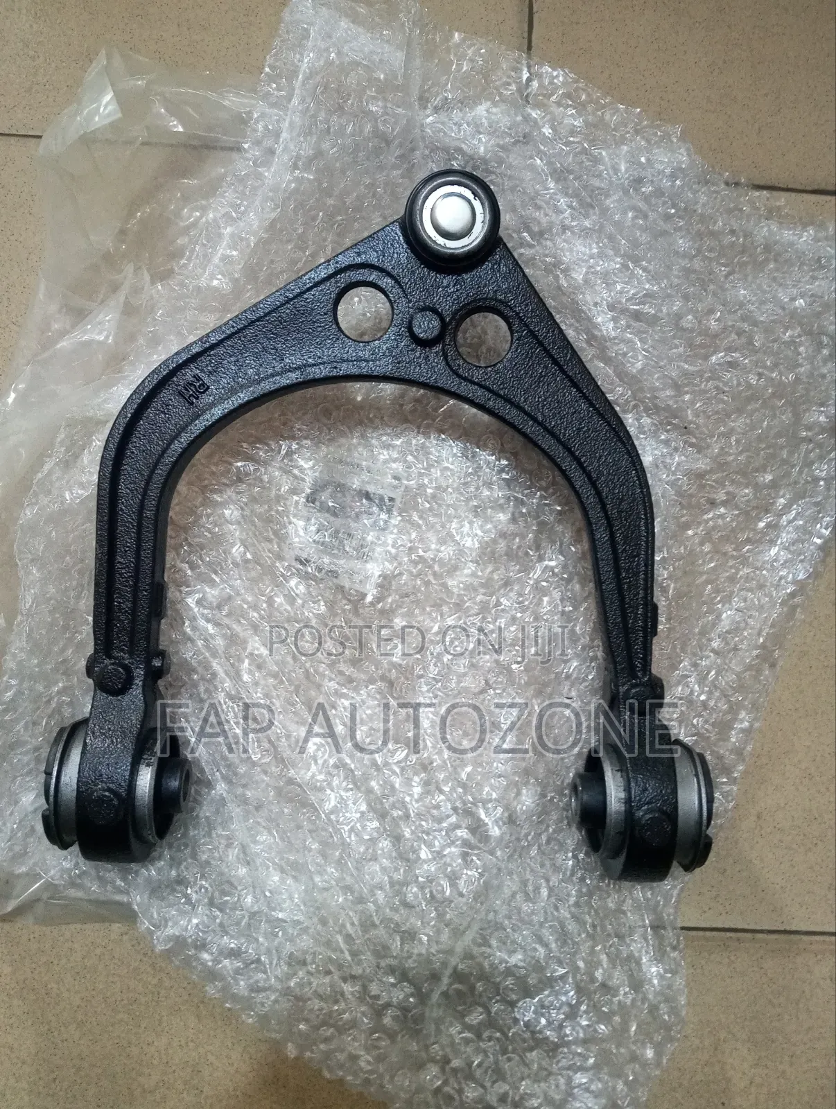 01592.Original Chrysler 300, and Dodge Charger Control Arm From USA