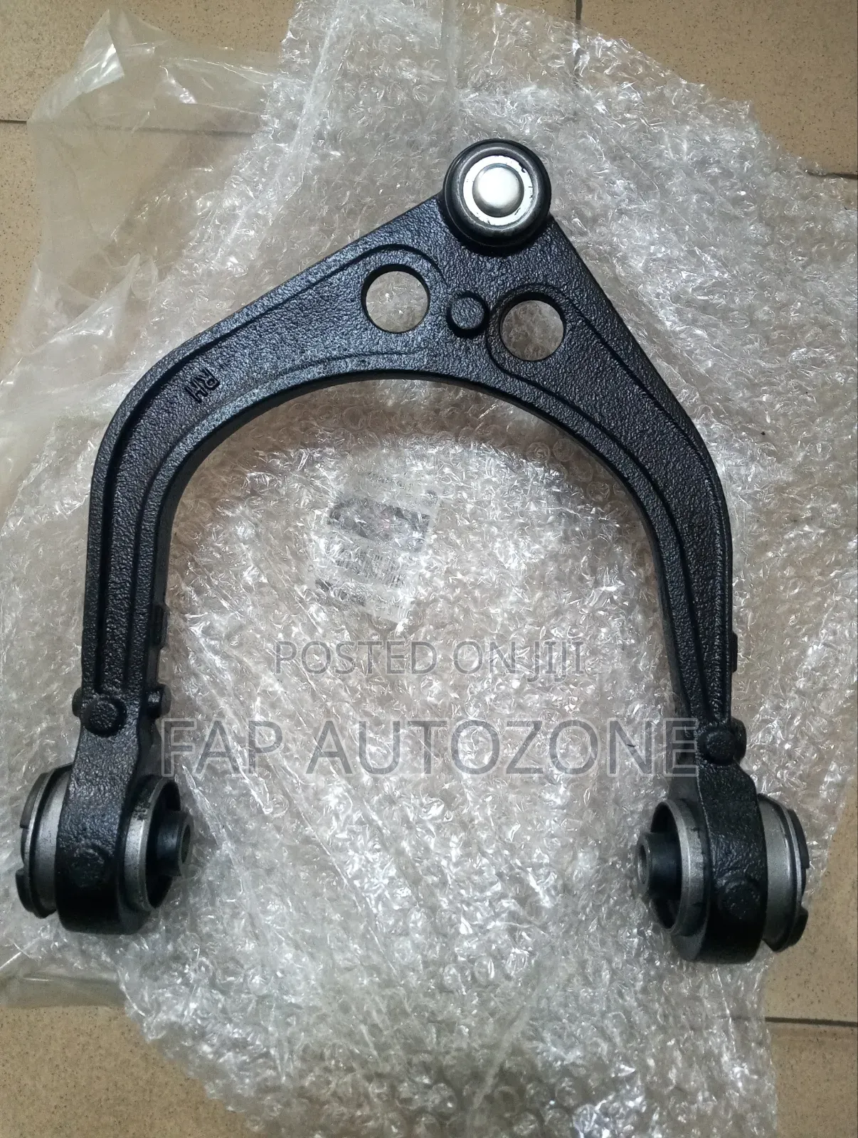 01592.Original Chrysler 300, and Dodge Charger Control Arm From USA
