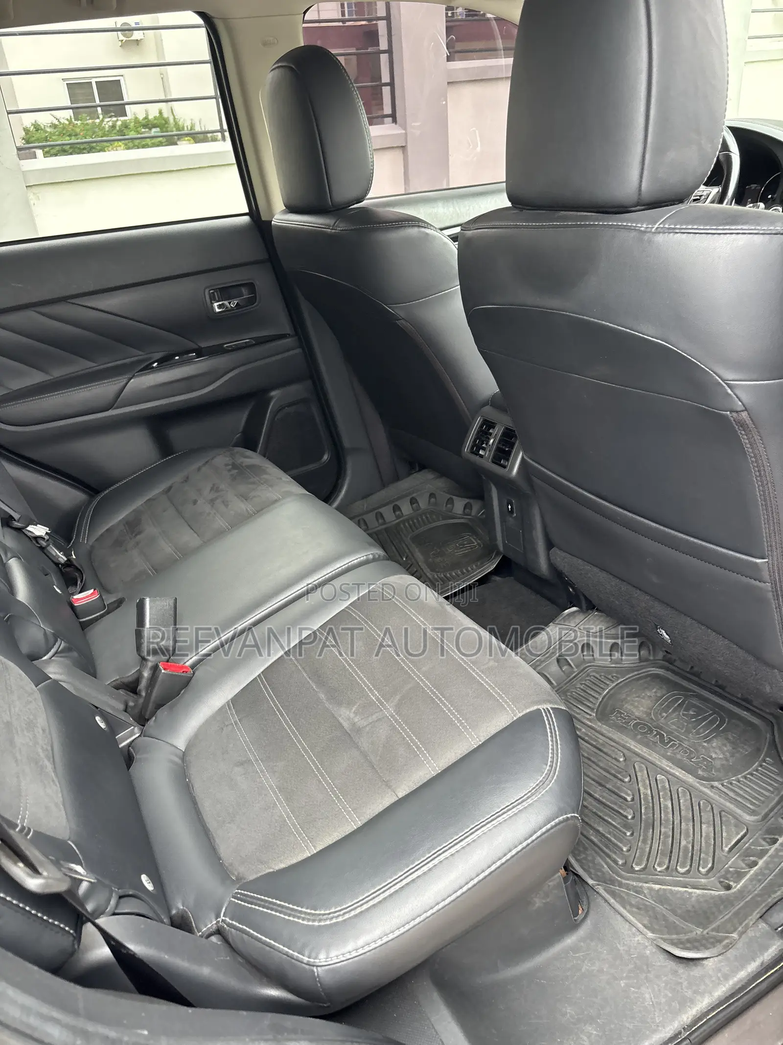 Mitsubishi Outlander PHEV 2019 Gray
