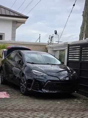 Toyota Corolla 2019 Black