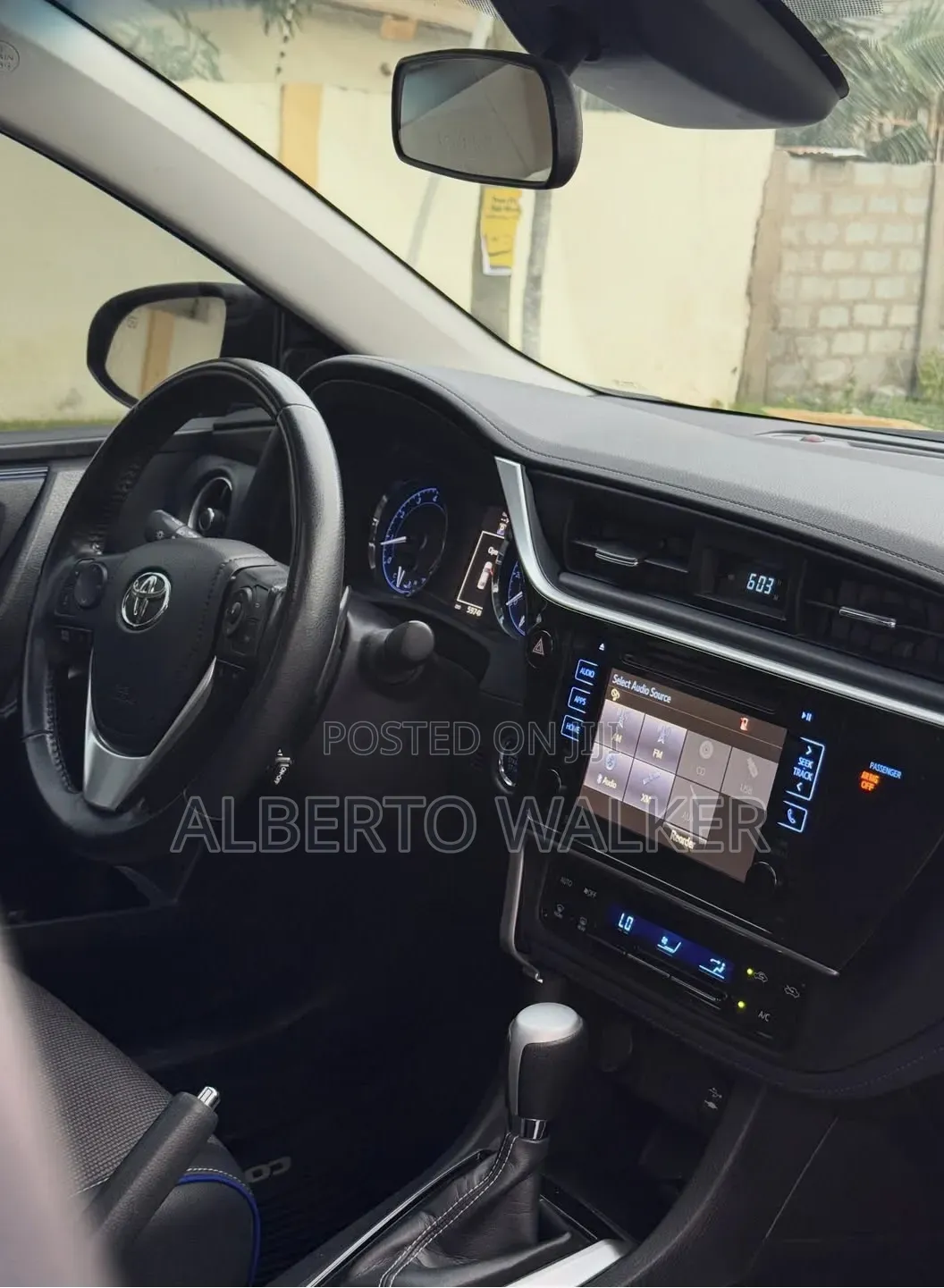 Toyota Corolla 2019 Black