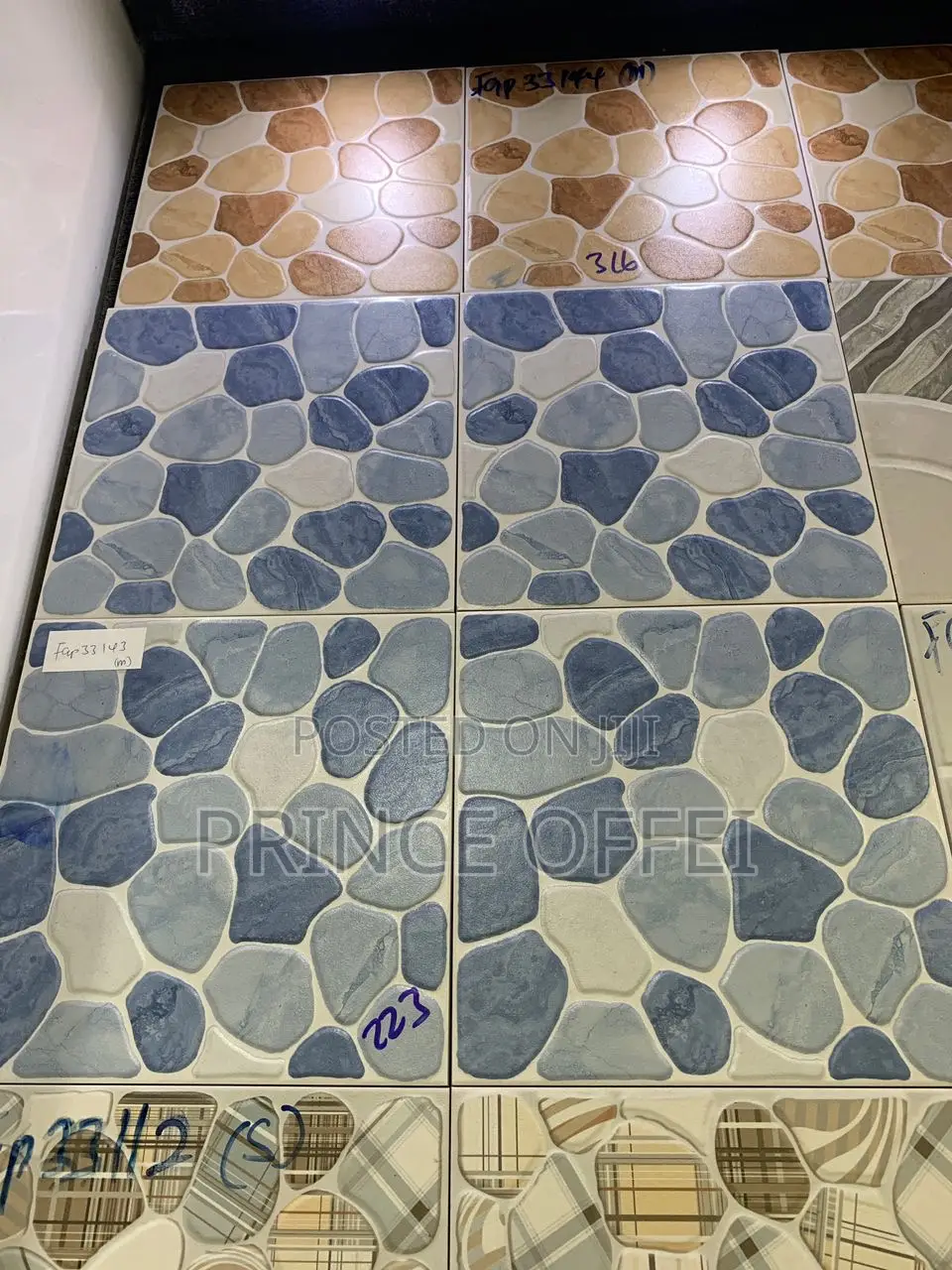 30/30cm Ghana Made Rough Floor Tiles