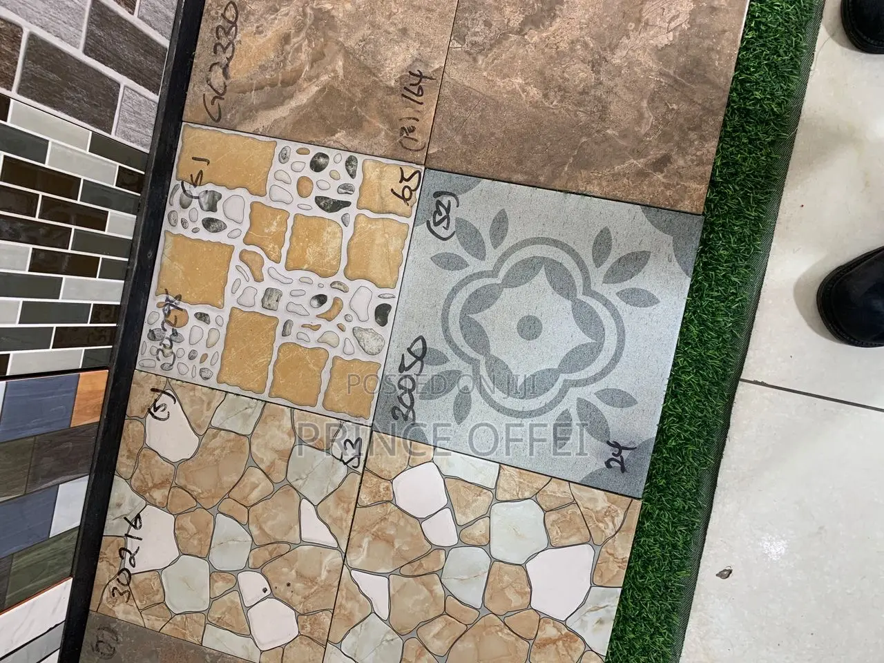 30/30cm Ghana Made Rough Floor Tiles