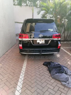 Toyota Land Cruiser 4.5 V8 VXR 2019 Black