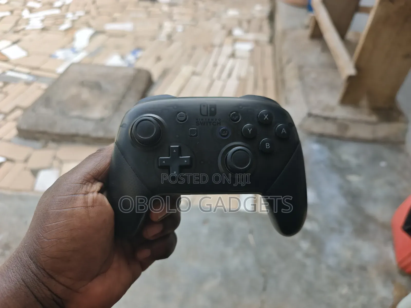 Nintendo Switch 1 Pro Controller Is Up for Sale