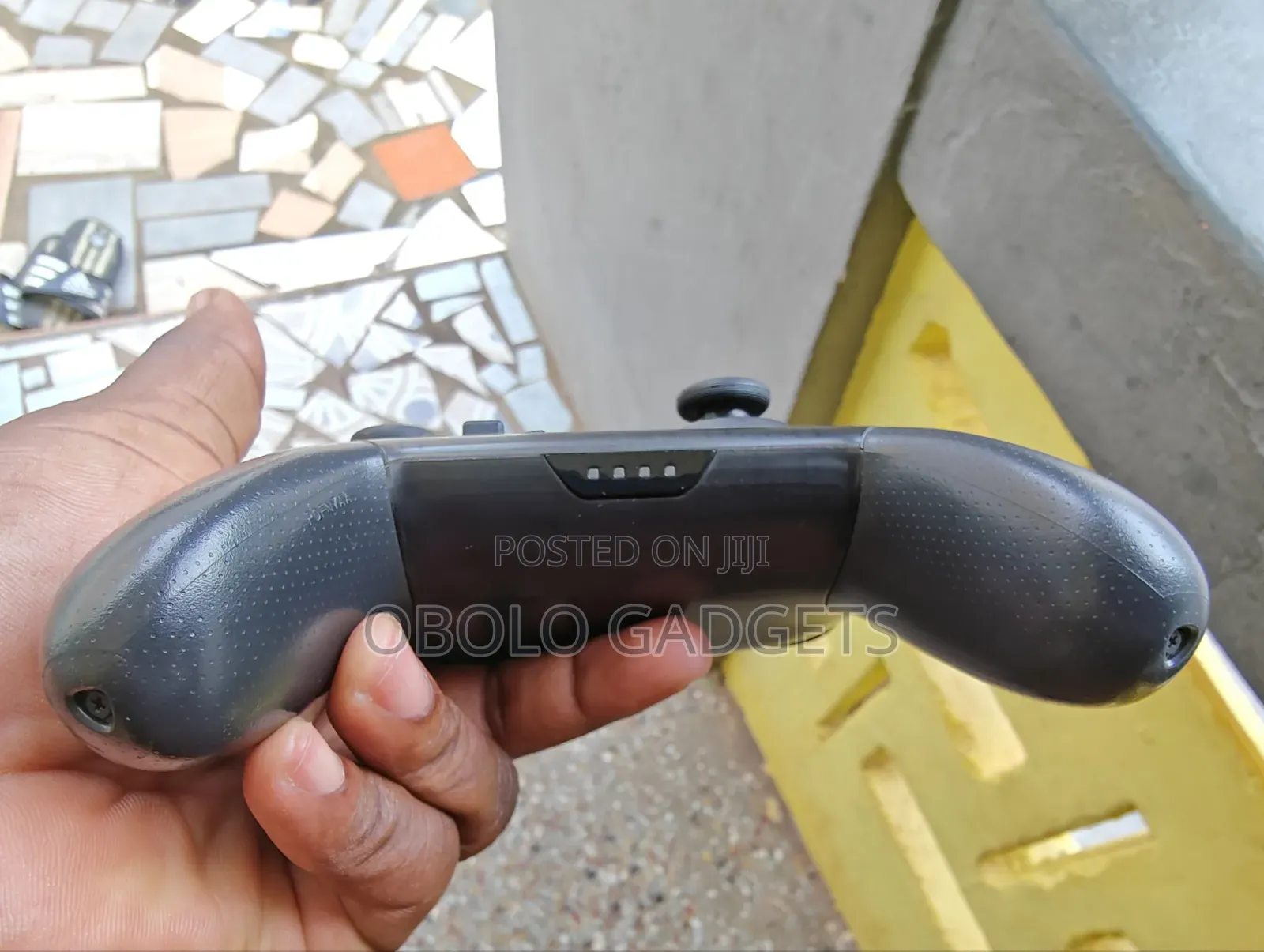 Nintendo Switch 1 Pro Controller Is Up for Sale
