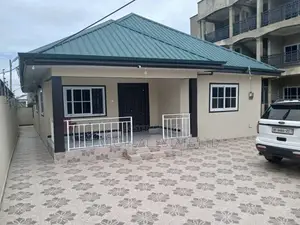 Furnished 3bdrm House in Felmic Real Estate, Amasaman for rent