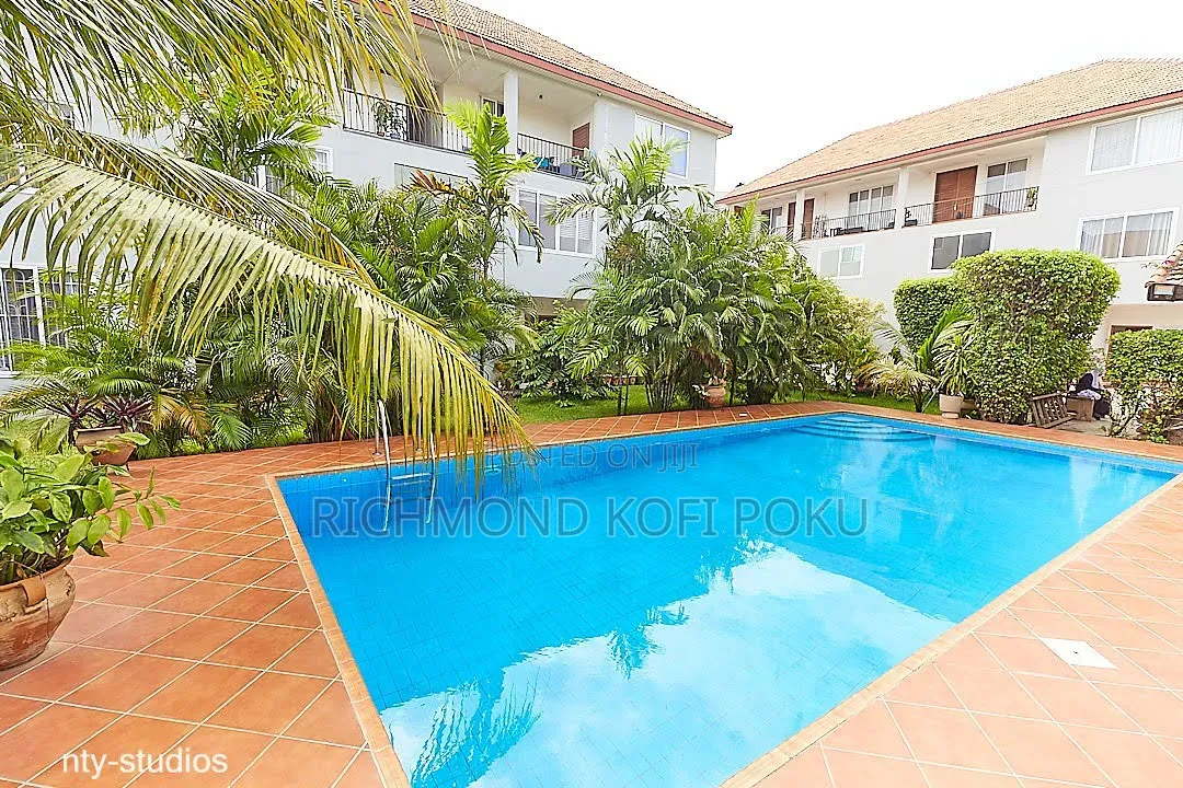 3bdrm Penthouse in Kofi'S Realty, Accra Metropolitan for sale