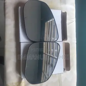 Toyota Rav4, Side Mirror Glass