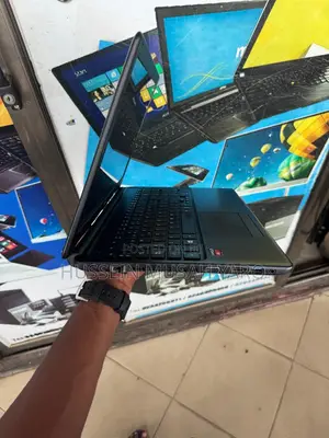 Laptop Acer Aspire E5-521 4GB AMD A6 HDD 320GB