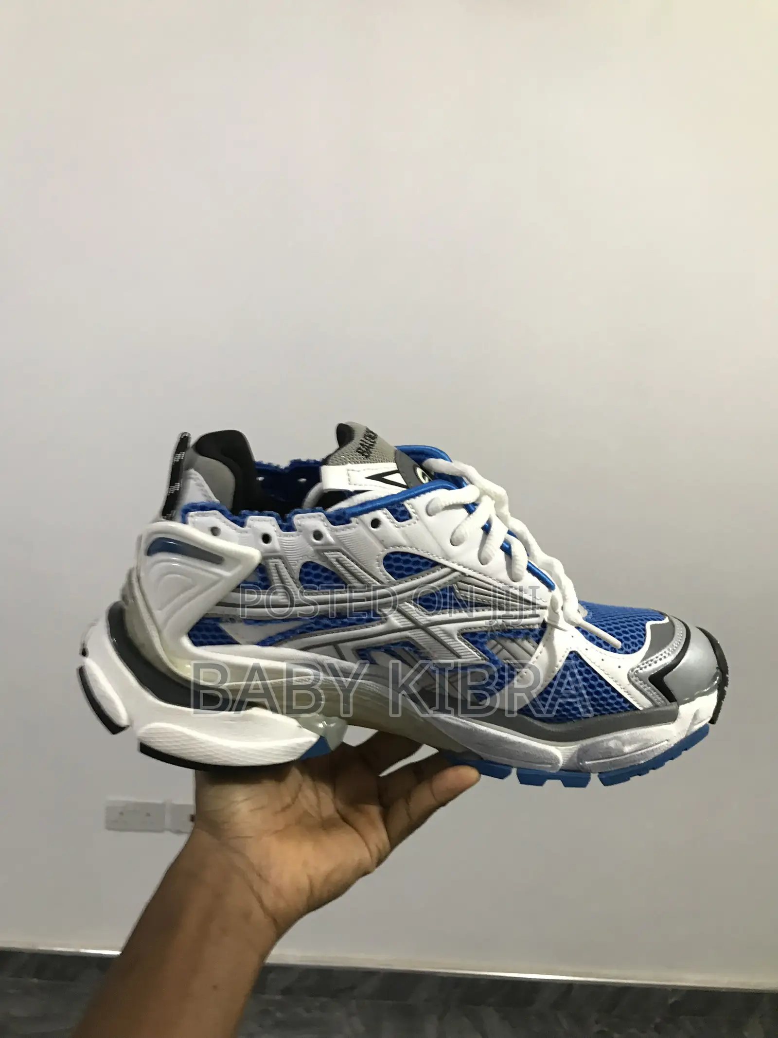 Balenciaga Runner Size 40
