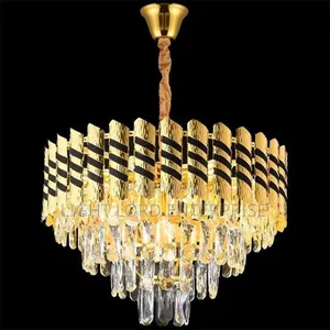 Cabra Color Chandelier Light