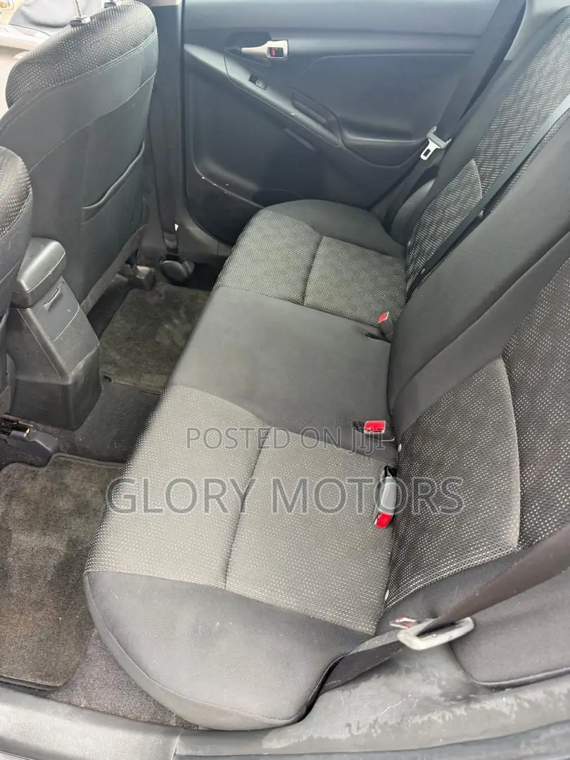 Pontiac Vibe 1.8L 2010 Gray