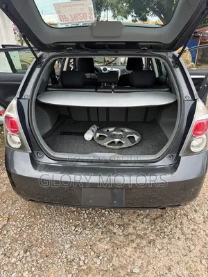 Pontiac Vibe 1.8L 2010 Gray