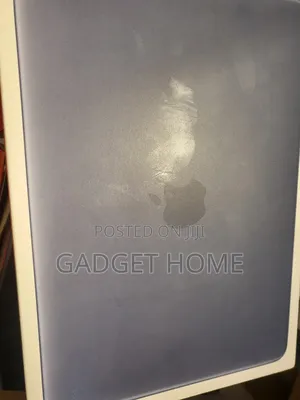 New Laptop Apple MacBook 8GB SSD 256GB