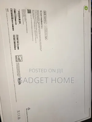 New Laptop Apple MacBook 8GB SSD 256GB